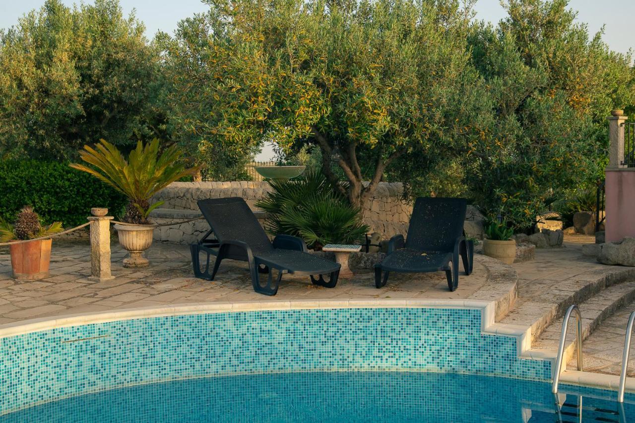 Dependance In Villa Con Piscina Ragusa Buitenkant foto