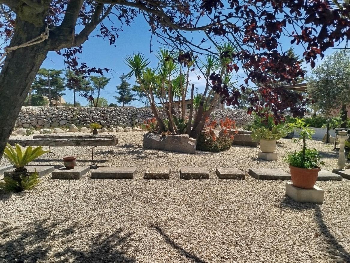 Dependance In Villa Con Piscina Ragusa Buitenkant foto