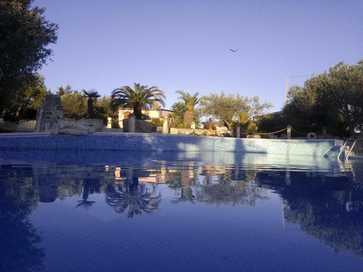 Dependance In Villa Con Piscina Ragusa Buitenkant foto